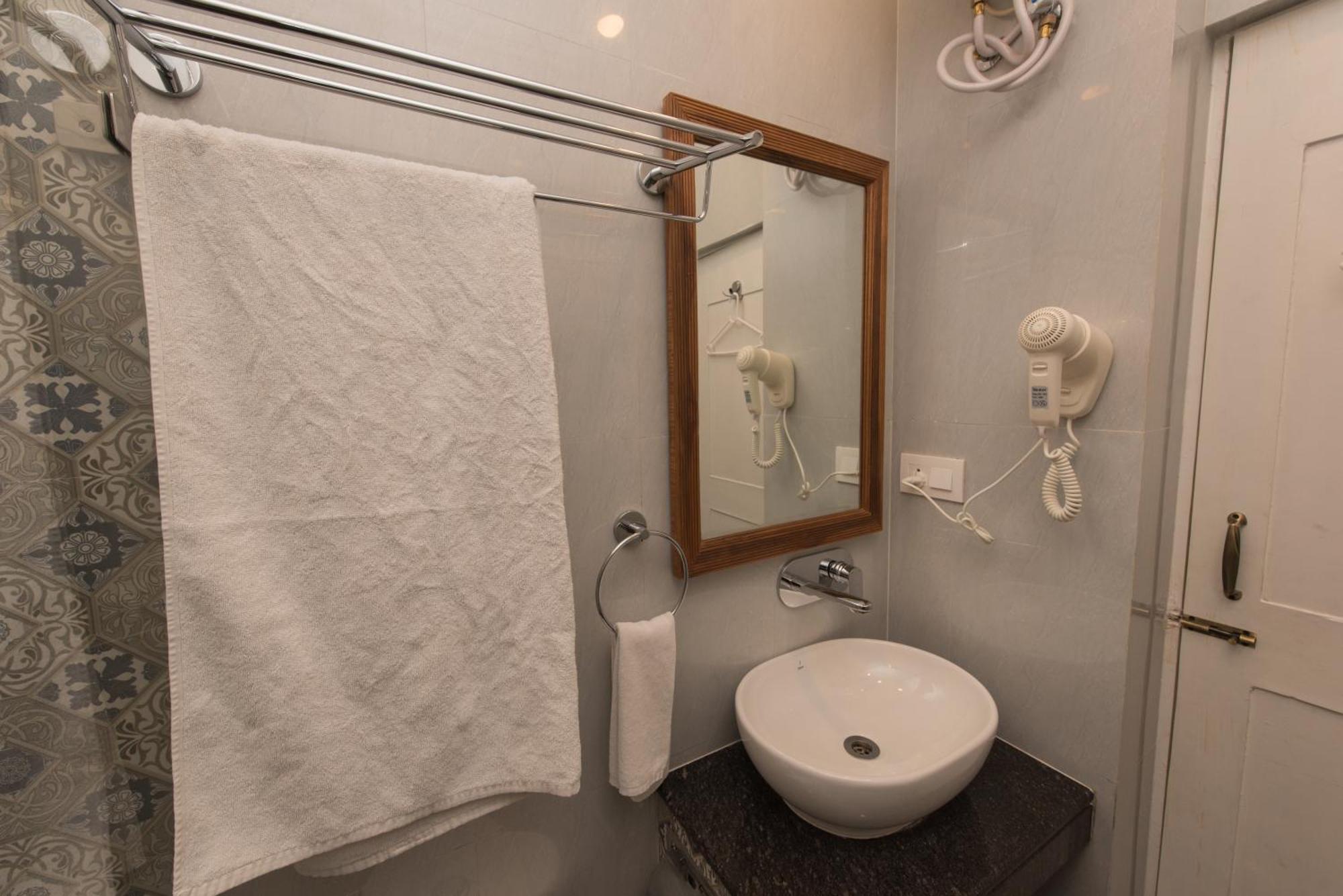 2 Bedroom Apartment In Resort On Candolim Beach Baga Eksteriør bilde